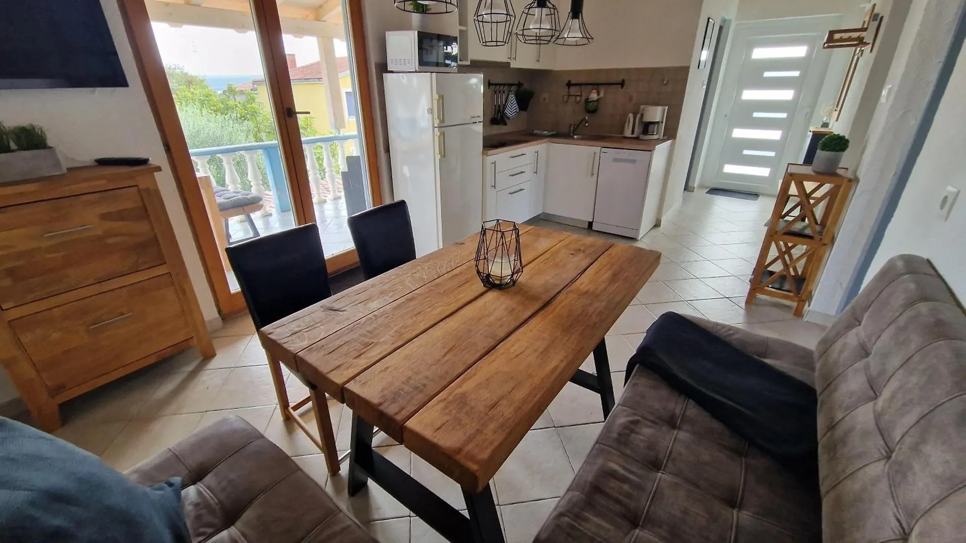 Ferienwohnung-Antolica-Mit-Klimaanlage-150M-Vom-Meer Kruševo Croatie
